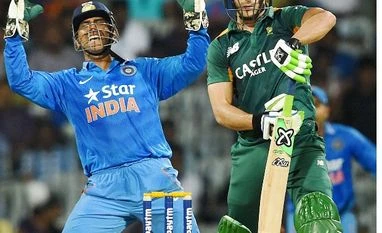 Dhoni meets Srinivasan in Chennai Indian captain M S Dhoni celebrates after taking the catch off South African batsman Faf du Plessis during the fourth ODI cricket match at M A Chidambaram Stadium, Chepauk in Chennai
