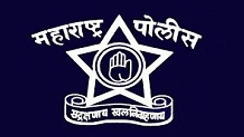 Mumbai police issue order banning assembly of 5 or more people Mumbai police issue order banning assembly of 5 or more people