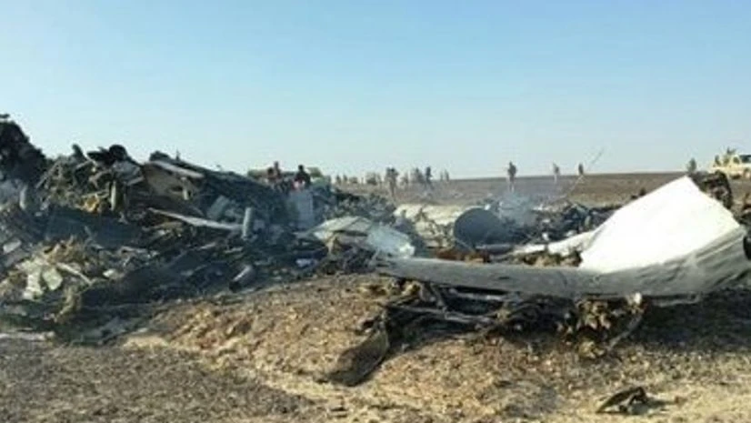 Investigators probe Russian jet crash in Egypt amid IS claims Investigators probe Russian jet crash in Egypt amid IS claims