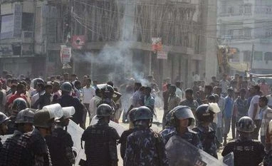 Indian killed as Nepal police clear Madhesis from border point Madhesi, Protest, India, Nepal