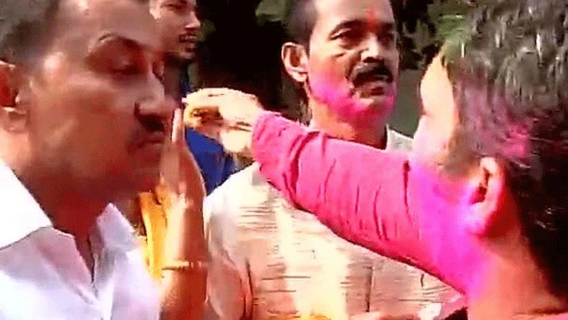 JD(U) jpeg Celebrations start in front of the JD(U) office as the Maha Gathbandhan takes lead in Bihar Elections