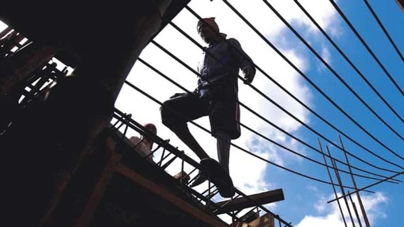 OECD: India to see relatively robust growth at 7.2% in FY16 OECD: India to see relatively robust growth at 7.2% in FY16