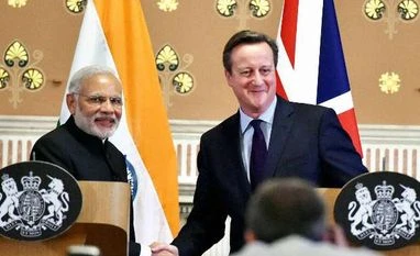 Modi, Cameron meet focused on defence, Make in India Narendra Modi, UK, David Cameron, London