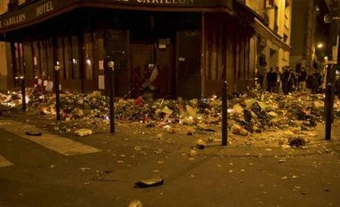 Airlines tumble on Paris attack as Asia stocks retreat Paris attacks, Airlines, France, Europe