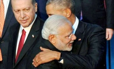 Obama telephones Modi to clinch climate deal Narendra Modi, Barack Obama