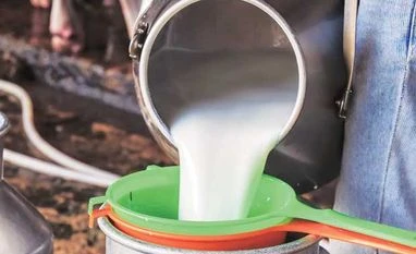 Kwality extends fall despite board mulling bonus issue, share buyback Russia may ease norms for Indian dairy imports