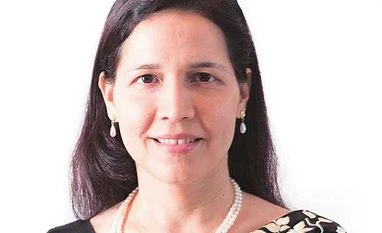 StanChart hires Zarin Daruwala as India CEO Zarin Daruwala