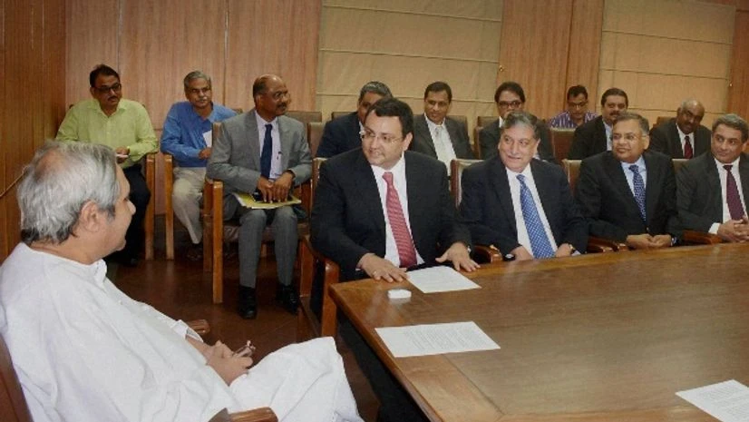 Odisha Chief Minister Naveen patnaik with, Chairman of TATA Group, Cyrus Pallonji Mistry at the Secretariat in Bhubaneswar Odisha Chief Minister Naveen patnaik with, Chairman of TATA Group, Cyrus Pallonji Mistry at the Secretariat in Bhubaneswar