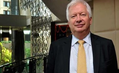 Failing to keep growth above 7.5% can hit India badly: Geoffrey Dennis Dennis says investors would be disappointed if expectations of growth pick up are not fulfilled