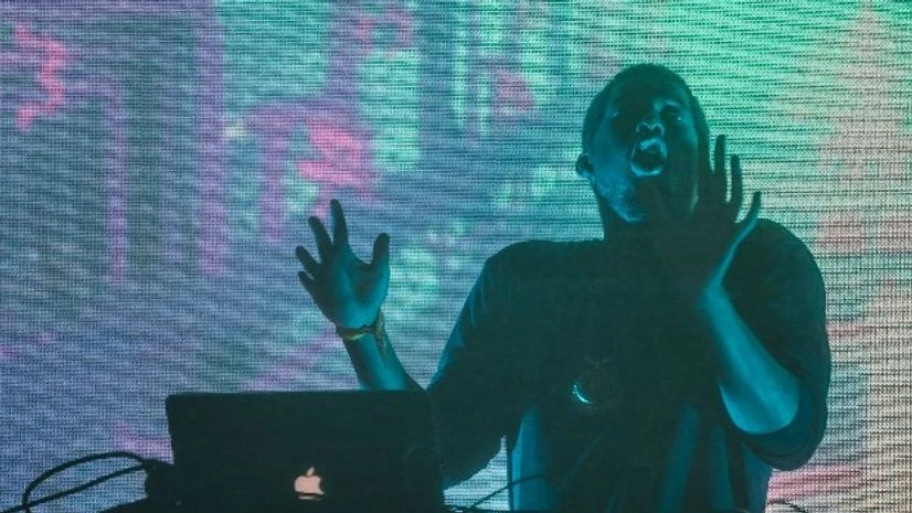 Flying Lotus at NH7 Delhi Flying Lotus at NH7 Delhi