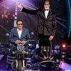 Bollywood actors Amitabh Bachchan and Dharmendra on the sets of television reality show 'Aaj Ki Raat Hai Zindagi' in Mumbai. (Photo: PTI)