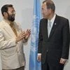 India's Environment Minister Prakash Javadekar, left, speaks with United Nations Secretary General Ban Ki-moon prior to a bilateral meeting at the COP21, United Nations Climate Change Conference, in Le Bourget, north of Paris