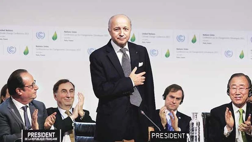 Laurent Fabius, Francois Hollande, Ban Ki-moon Laurent Fabius, Francois Hollande, Ban Ki-moon