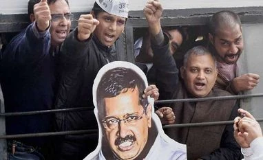 Won't be surprised if Modi replaces Gandhi on notes: AAP Won't be surprised if Modi replaces Gandhi on notes: AAP