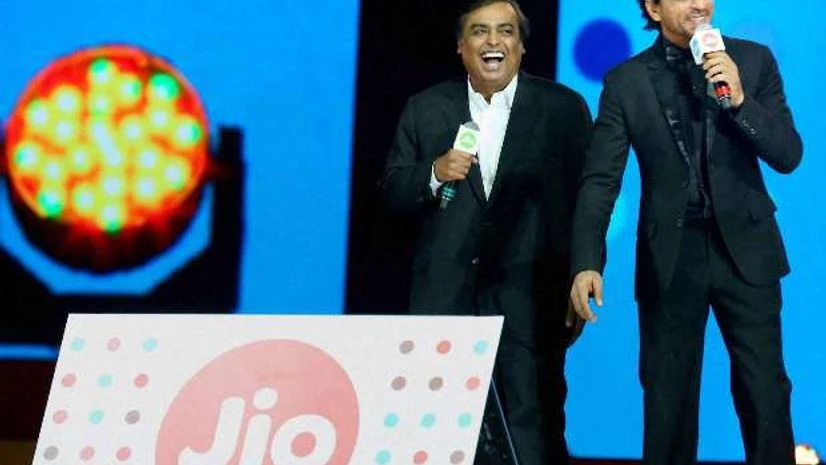 Reliance Jio, Mukesh Ambani, Shah Rukh Khan, 4G Reliance Jio, Mukesh Ambani, Shah Rukh Khan, 4G