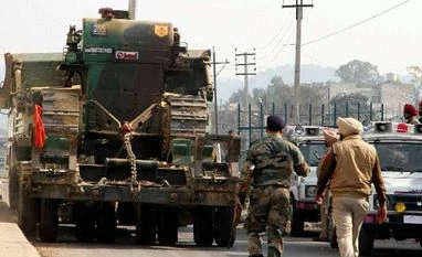 Pathankot attack: Act of war can't be answered diplomatically, says Pravin Togadia Pathankot, Attack, Terrorist, Punjab