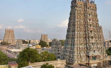 Petrol bombs hurled near Meenakshi Temple Meenakshi Temple (Photo: Wikipedia)