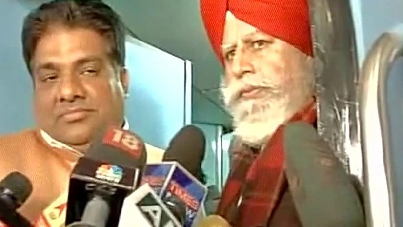 BJP MPs not allowed to visit violence-hit Kaliachak, Malda BJP MPs not allowed to visit violence-hit Kaliachak, Malda