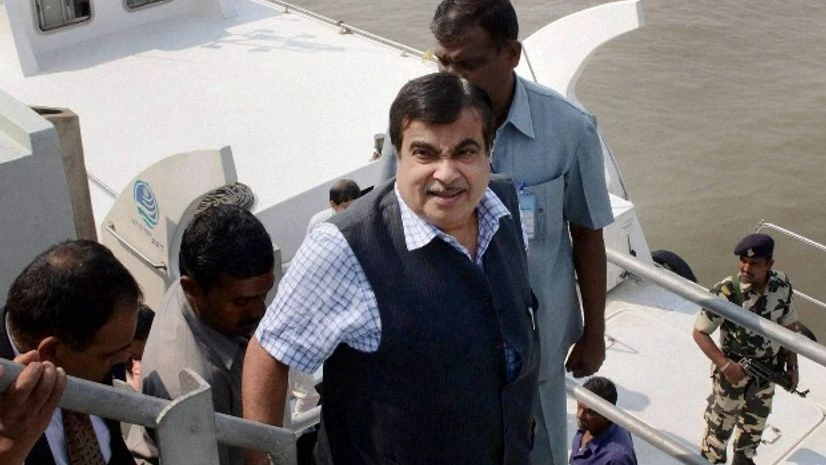 Union Minister for Shipping and Transport, Nitin Gadkari during the inauguration of Second Liquid Chemical Berth in Mumbai Union Minister for Shipping and Transport, Nitin Gadkari during the inauguration of Second Liquid Chemical Berth in Mumbai