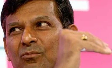 Raghuram Rajan's comment on cash flows in poll-bound states grabs EC's attention Raghuram Rajan
