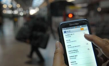 Delhi to get 1,000 Wi-Fi hotspot zones Delhi to get 1,000 Wi-Fi hotspot zones