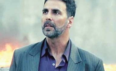 Akshay Kumar requests Sushma Swaraj for speedy evacuation of Indians in South Sudan Akshay Kumar