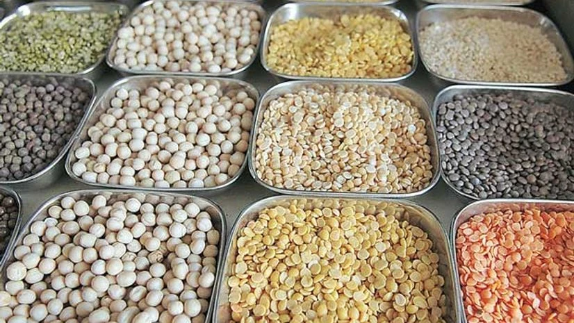 Govt to import addl 90,000 tonnes pulses Govt to import addl 90,000 tonnes pulses