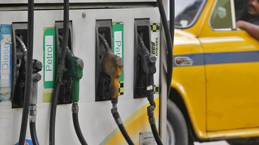 1% cess not even a token, environmentalists on SC order A driver waits in a taxi for his turn to fill up his tank with diesel at a fuel station in Kolkata. Photo: Reuters