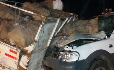 Andhra Pradesh minister's son, friend killed in high-speed crash The collision that injured Chhattisgarh's Home Minister Ram Sewak Paikra