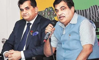 Make in India: Nitin Gadkari unveils grand plan for logistics hubs and ports DIPP Secretary Amitabh Kant (left) and Union Minister of Shipping, Road Transport and Highways Nitin Gadkari in Mumbai on Tuesday