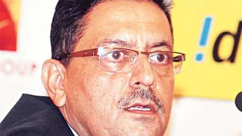 Himanshu Kapania Less voice, more data drive telcos into a corner