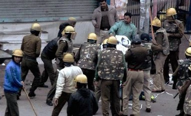 Jats refuse to withdraw pro-quota stir, accuse Haryana CM of resisting their demand Police lathicharge Jat community members during their agitation for reservation in Rohtak. Photo: PTI