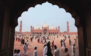 Pakistan's Lahore becomes world's third most polluted city: Report The Badshahi Mosque in Lahore