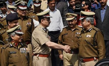 Delhi Police's functional autonomy is 'sacrosanct': Bassi New Police Commissioner of Delhi, Alok Kumar Verma seeing off his predecessor B S Bassi after taking charge from him at Police Head Quarters in New Delhi