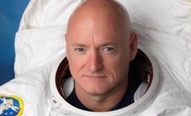 Astronauts Scott Kelly, Mikhail Kornienko head home after 340 days in space Scott Kelly (Photo: Twitter)