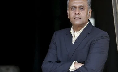 Pharma crusader Dinesh Thakur takes India's drug regulators to court Dinesh Thakur, a public health activist, poses for a picture at his residence in Gurgaon on the outskirts of New Delhi. Photo: Reuters