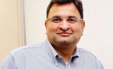 Axis Capital CEO Dharmesh Mehta steps down; firm names replacements Dharmesh Mehta