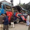 Bus explosion in Peshawar kills 16, injures 30
