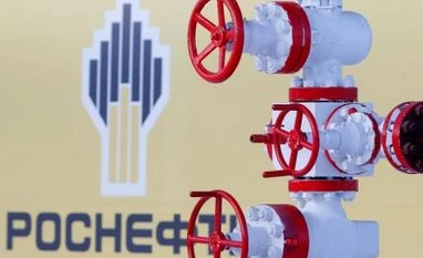Indian consortium to pay $2.1 bln for stake in Rosneft's Vankor The logo of the Russian state oil company Rosneft is pictured behind a pipe at the Samotlor oil field outside the West Siberian city of Nizhnevartovsk, Russia