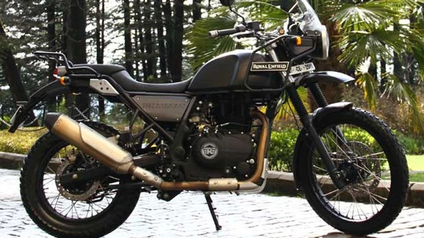 Himalayan is capable of going 10,000 km without an oil change Himalayan is capable of going 10,000 km without an oil change