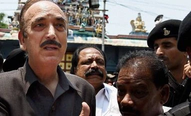 DMK and Congress to discuss seat sharing again Congress leader Ghulam Nabi Azad leaves after meeting with DMK Chief M Karunanidhi at his residence in Chennai