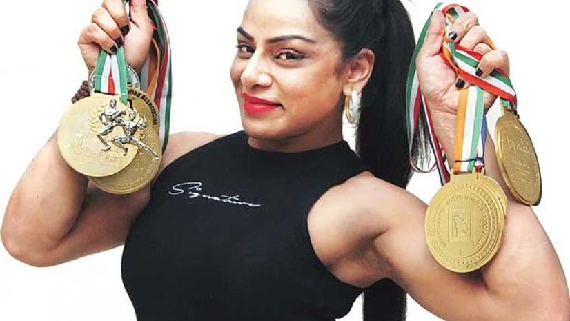 Shweta Rathore Shweta Rathore: Built and beautiful