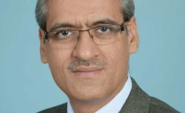 HPCL posts a profit of Rs 701 crore in Q2 M K Surana