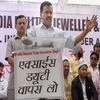 Delhi Chief Minister Arvind Kejriwal addressing members of All India Bullion Jewellers and Swarnkar Federation during their protest against the proposed hike in excise duty on jewellery at Jantar Mantar in New Delhi