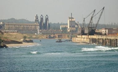 Gopalpur port resumes full scale ops Gopalpur port resumes full scale ops