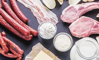 Decades-old study challenges advice on saturated fat Decades-old study challenges advice on saturated fat