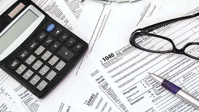 Virbhadra questioned by CBI for second day in graft case Virbhadra questioned by CBI for second day in graft case