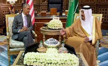 Powerful Saudi prince visits US President Barack Obama and Saudi Arabia's King Salman meet at Erga Palace in Riyadh, Saudi Arabia. (Photo: AP/PTI)
