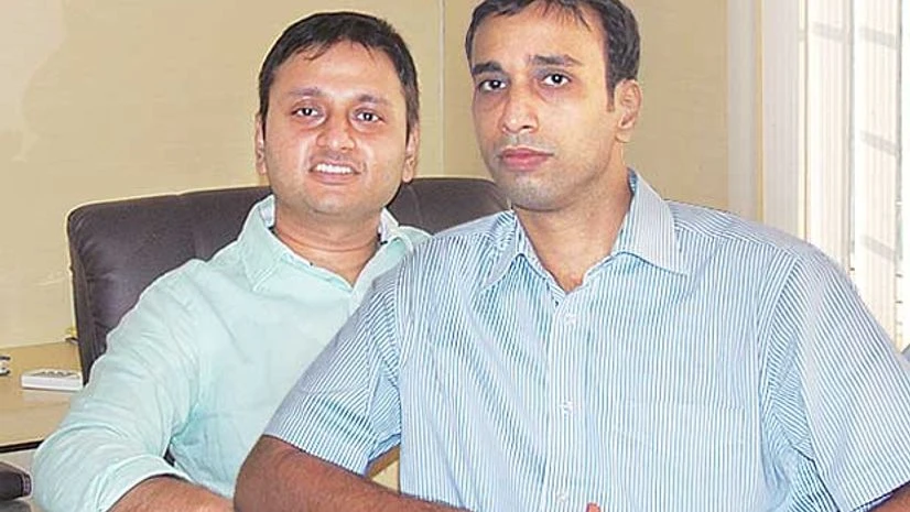 Abhishek Patil, Satish Kumar Abhishek Patil, Satish Kumar