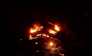 Massive fire engulfs National Museum of Natural History; Javadekar orders audit of all museums Fire which broke out at Delhi's Natural History Museum. Photo: ANI